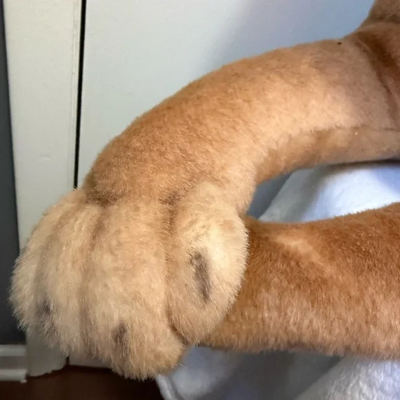 Vtg 42” Big Stuffed Animal Plush Realistic Lioness Best Made Toys Canada Nice!